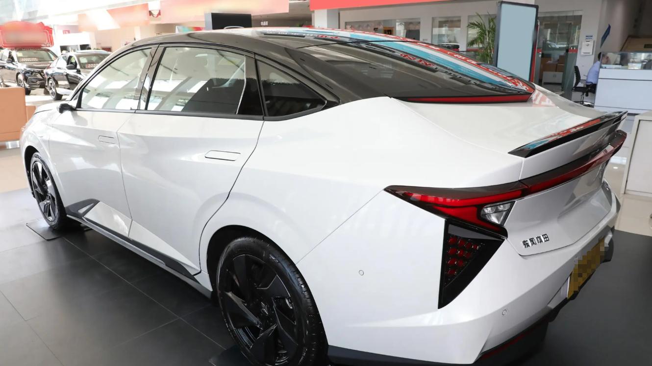 雅阁同級，比亞迪電池，只需8.98萬