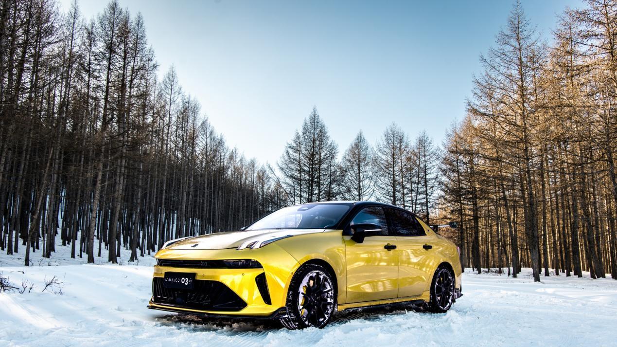 冬日“战场”的掌控感，来自领克03性能家族的从容应对