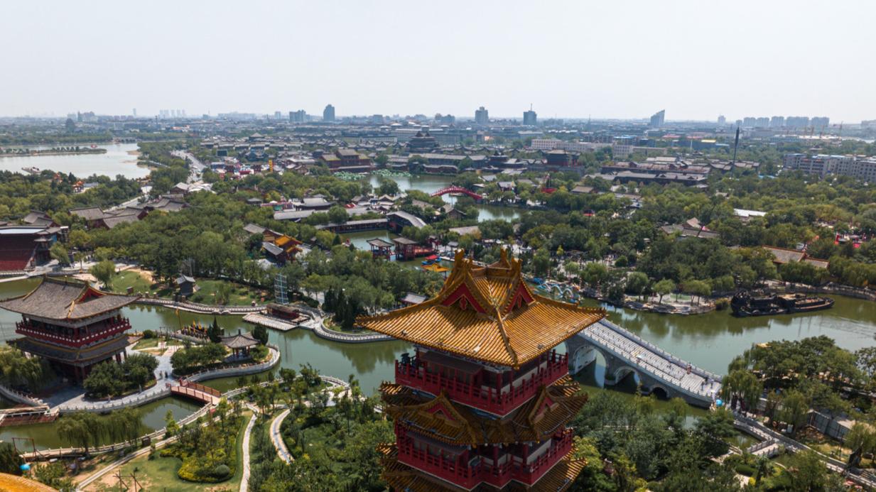河南5A景区客流第一！清明上河园递交港股申请，加码《千里江山图》全新演艺项目|港E声