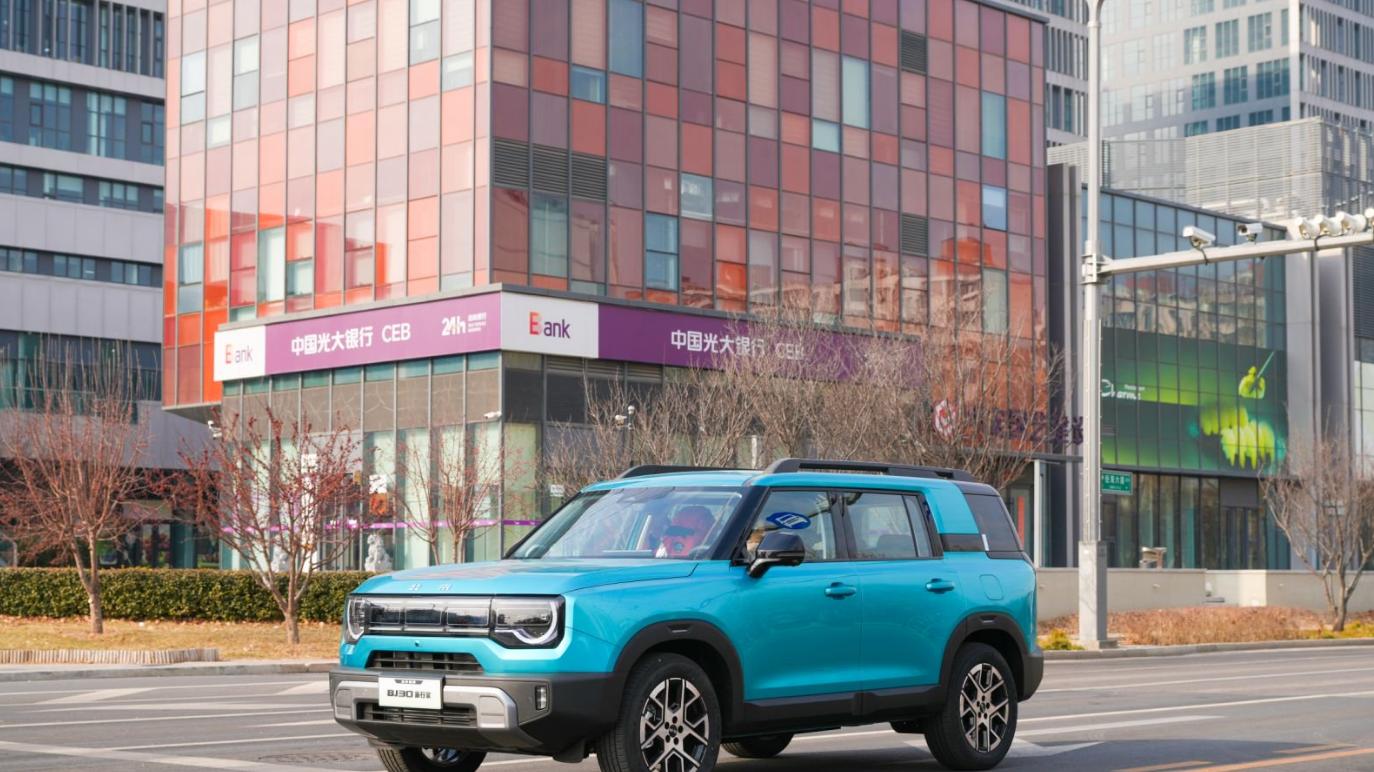 轻露营正当时，这台10万级SUV让周末“出逃”不费劲