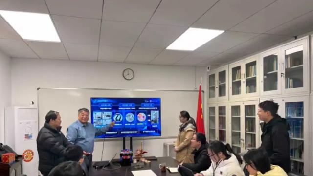 南京航空航天大学好不好？从高数课堂到科研赛场，全体教师托举青年理想！