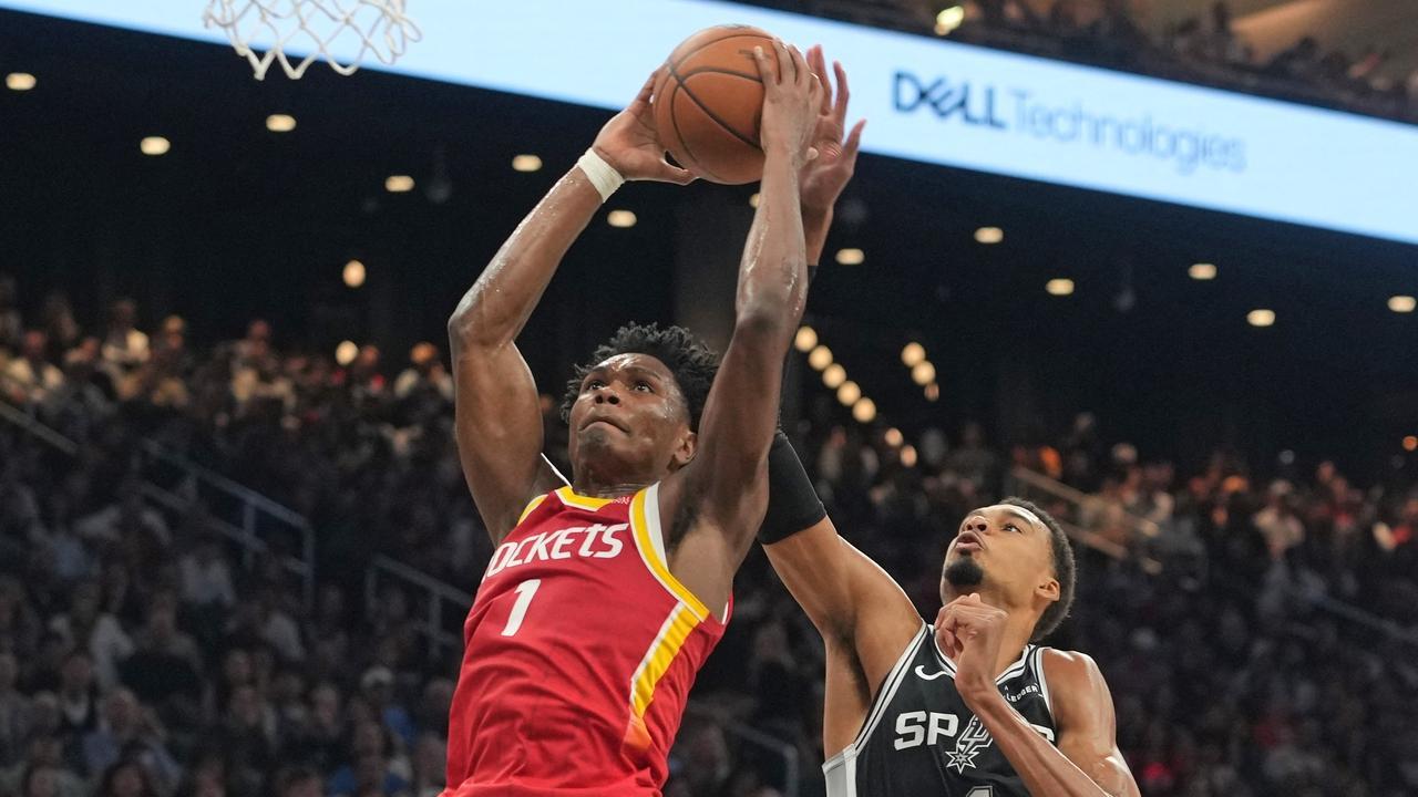 随着马刺110-114火箭，爵士120-119鹈鹕，NBA最新积分榜出炉