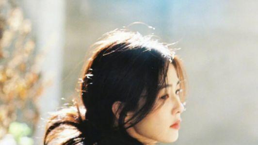 一扎就好看的韩式低马尾，藏着不费力的精致感