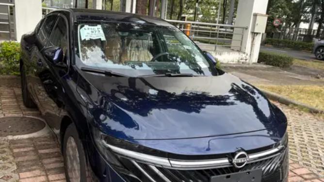 更时尚更运动，新轩逸年轻人见了也要多看两眼，动力依旧稳定可靠