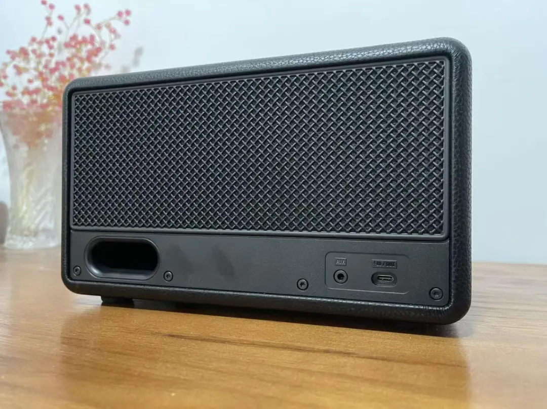 便携音箱怎么选？杰科Q25与马歇尔Kilburn III试用笔记