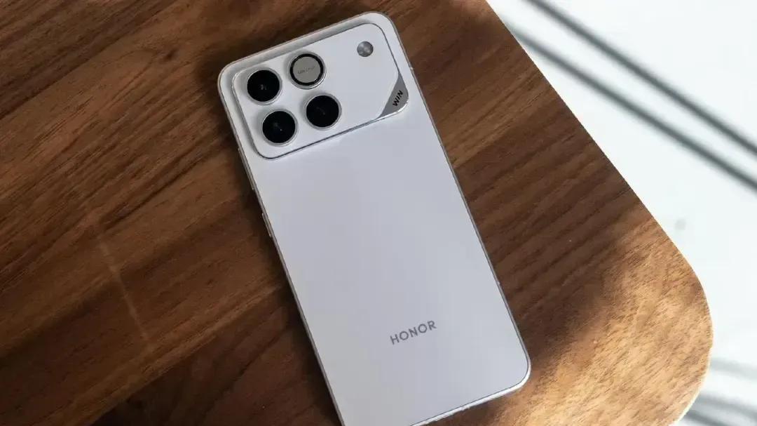 荣耀豁出去，440万跑分+10000mAh+IP69K，旗舰新机跌至“新低价”