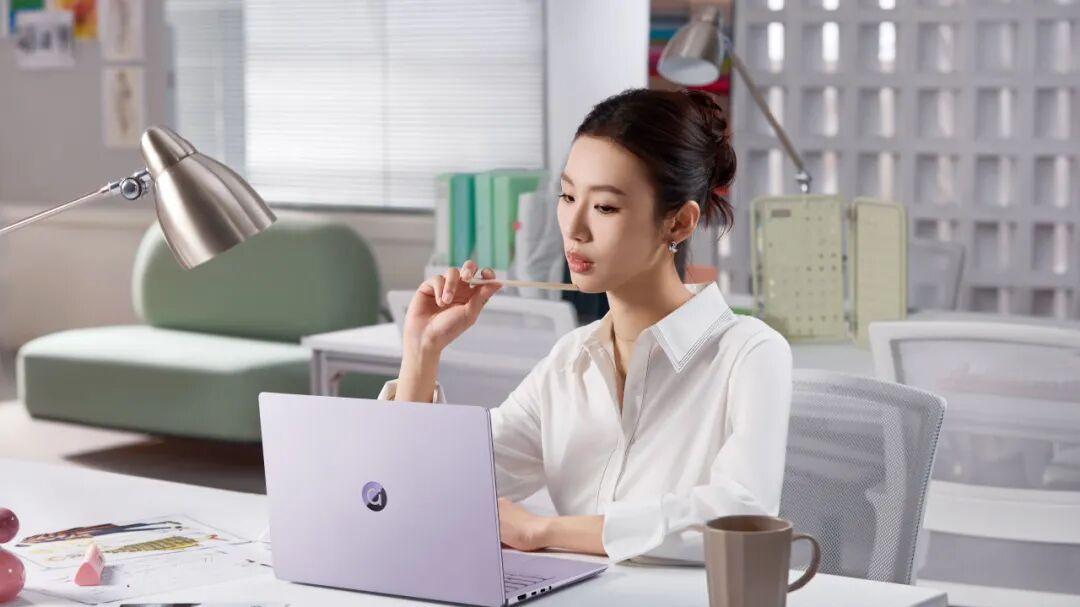 陪伴式AI，已经成了年轻人的“电子多巴胺”