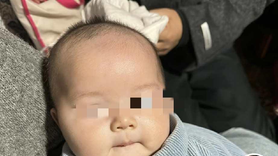 痛心！4 个多月女婴母婴店泡药浴后离世，家长们该敲响警钟了