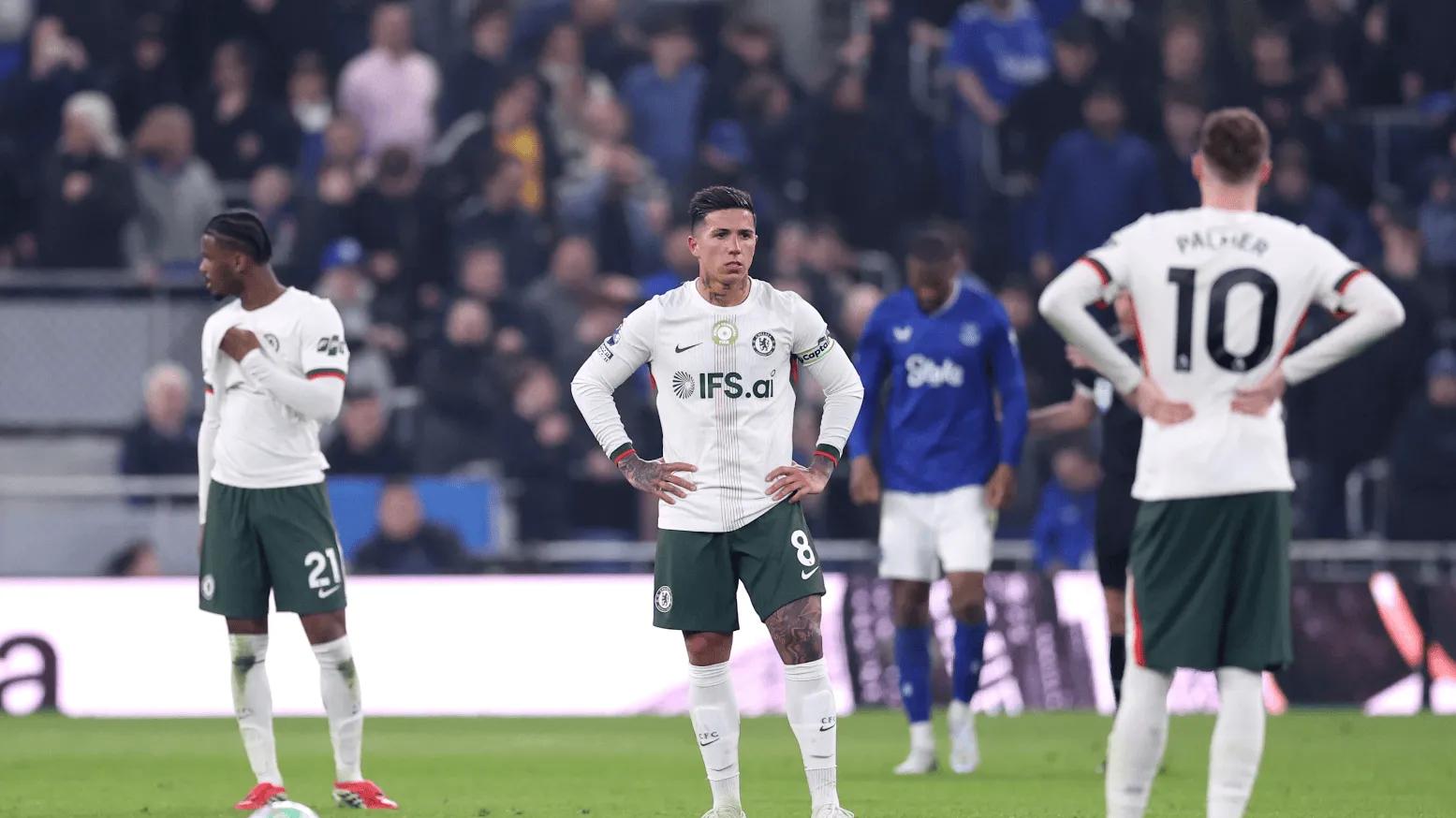 33年来第1次4连败，切尔西的首要问题是罗塞尼尔