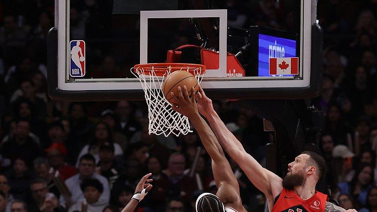 懂篮球帝-简单分析竞彩314NBA：猛龙VS步行者