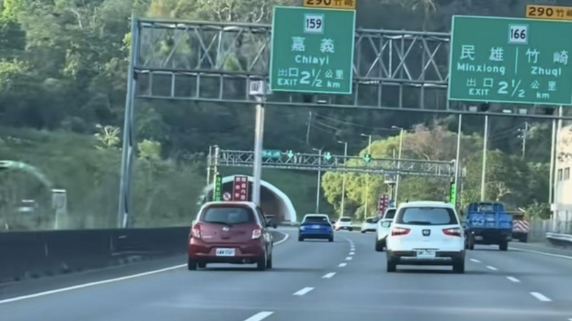 台湾省高速公路收费模式的启示：借鉴与优化建议