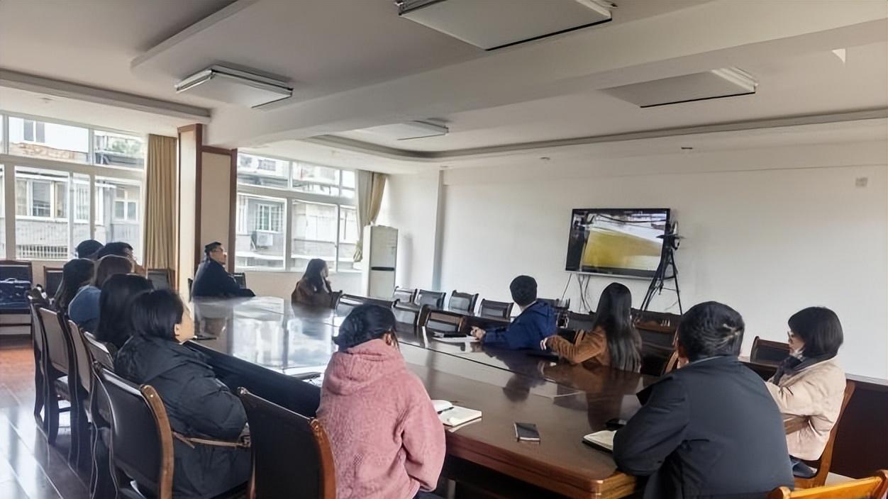 自贡市市场监管局召开“3·15”曝光问题警示约谈会 筑牢肉制品安全防线