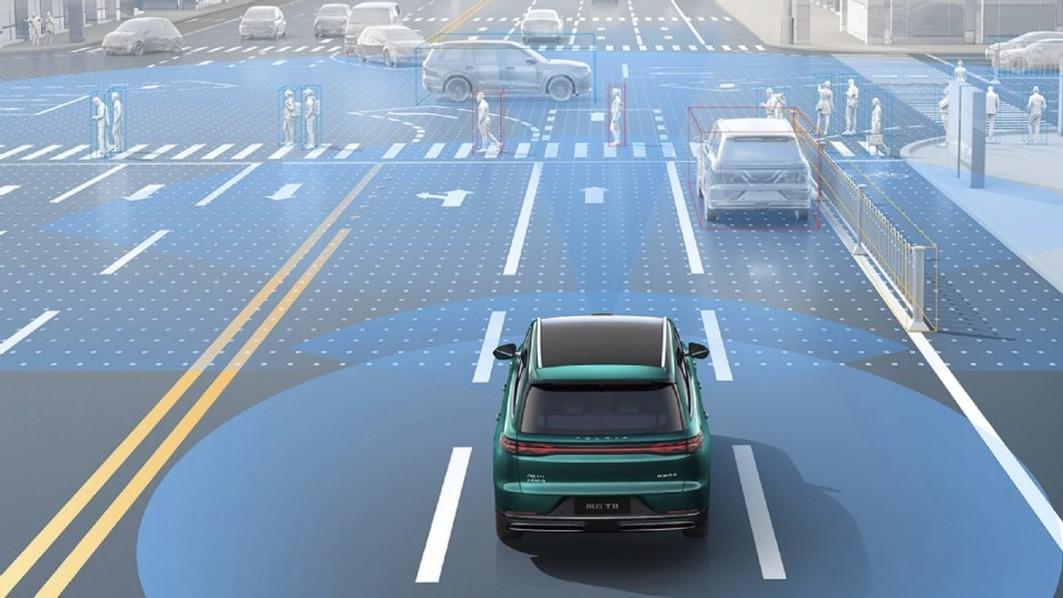 首次OTA升级，智慧再进阶——风云T11用“常用常新”兑现旗舰承诺