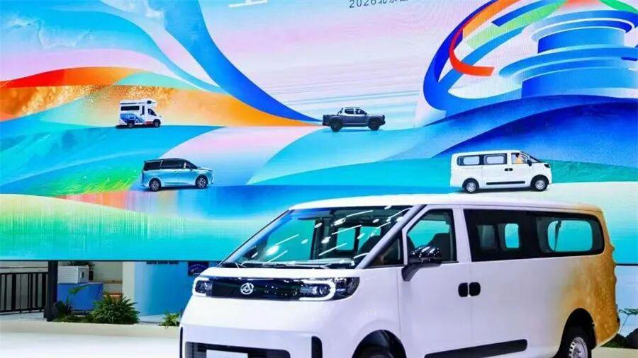 当商用车也开始“内卷”新能源，一台能帮你赚钱的增程轻客来了