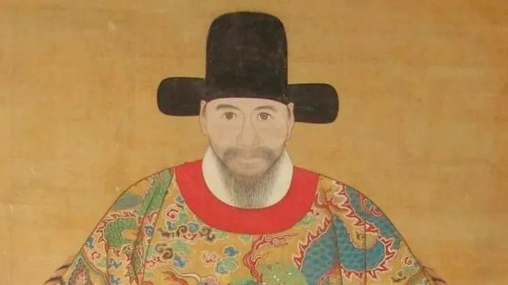 乙木正官格，却喜见伤官。再见己偏财，富贵登云端。