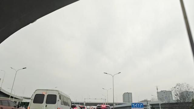 武汉南三环成光谷上班族的“噩梦”？有关部门给出最新解决方案！