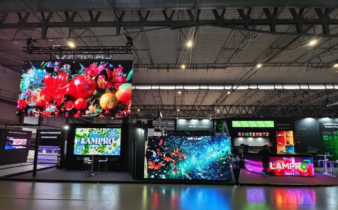 开展首日人气爆棚！洲明携蓝普、雷迪奥亮相ISE 2026，旗舰新品与全场景方案都在这了！