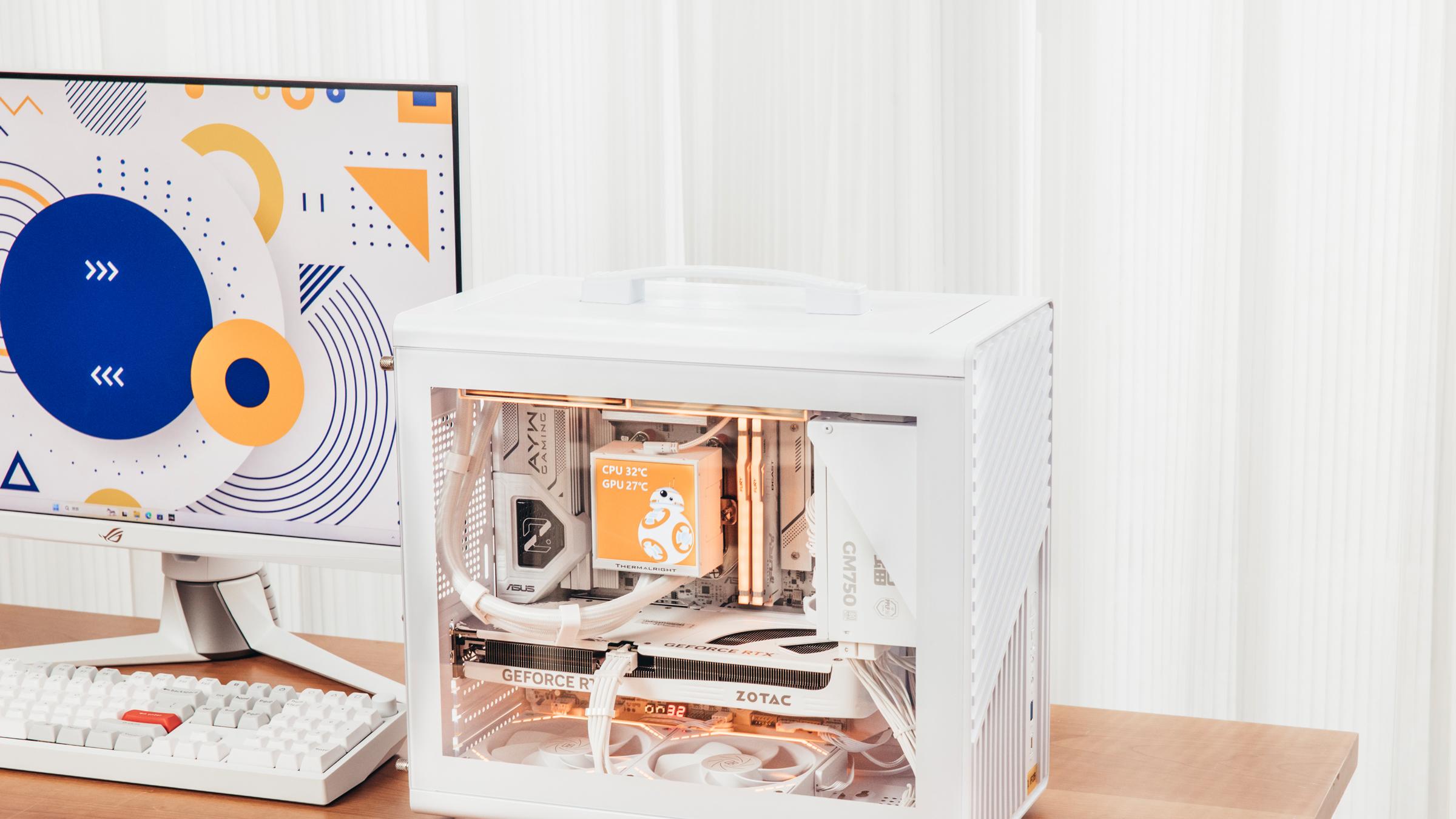 水冷也玩窄边框，华硕B850M AYW OC+索泰 5060Ti 月影装机展示