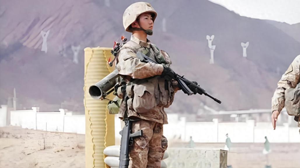 一张照片让西方坐不住了！我们中国步兵，现在到底有多强？