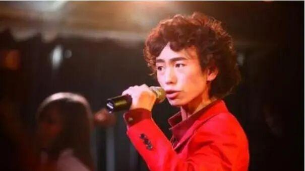 唱《我的滑板鞋》的庞麦郎，11年后，在农田里找到了人生的答案