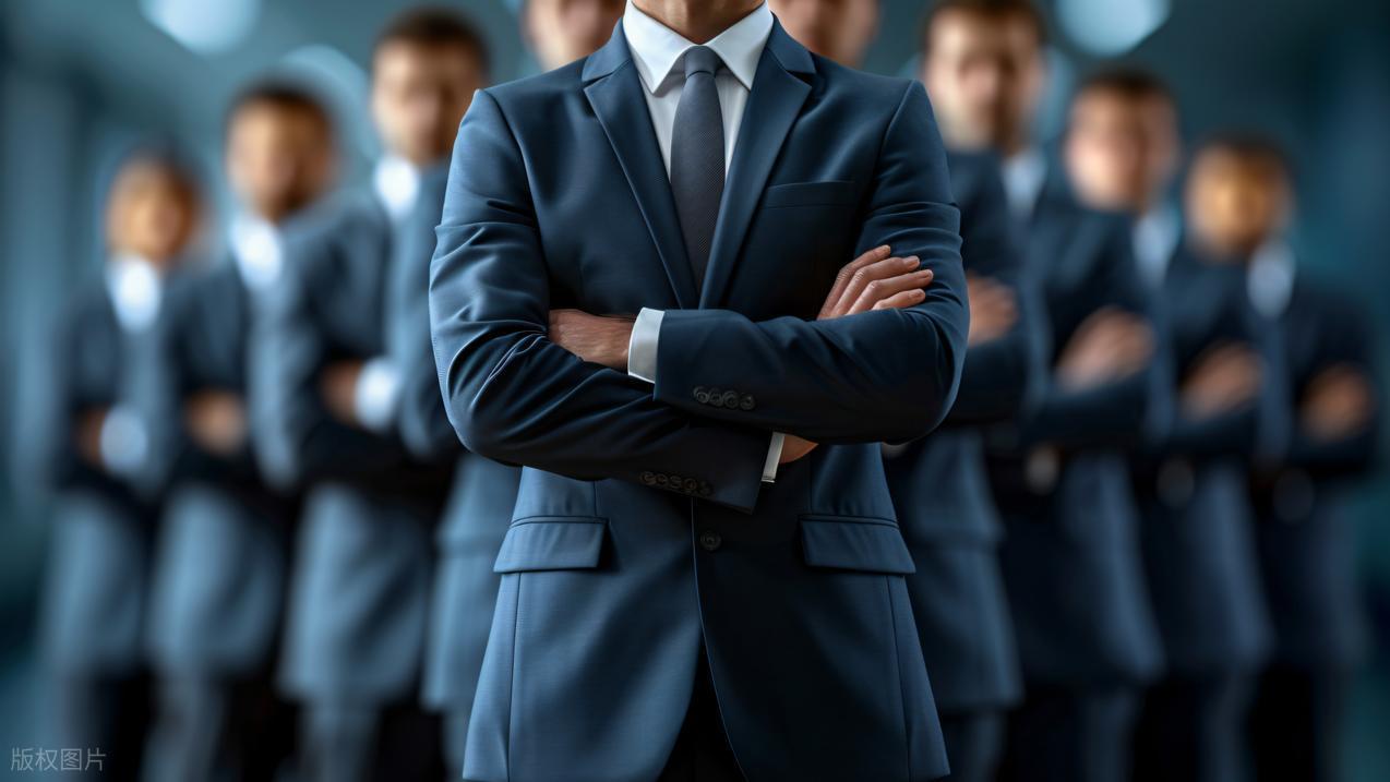 那些没硬指标却通过评审的“幸存者”，到底赢在哪？