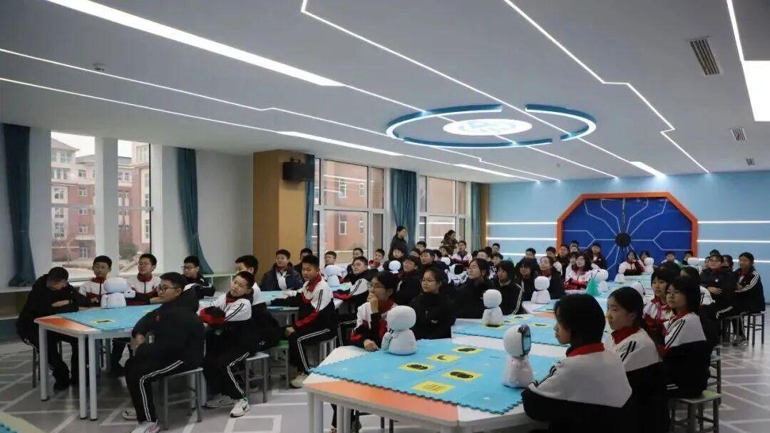 走出方寸教室 遇见万千成长 | 桃城中学别样的育人答卷