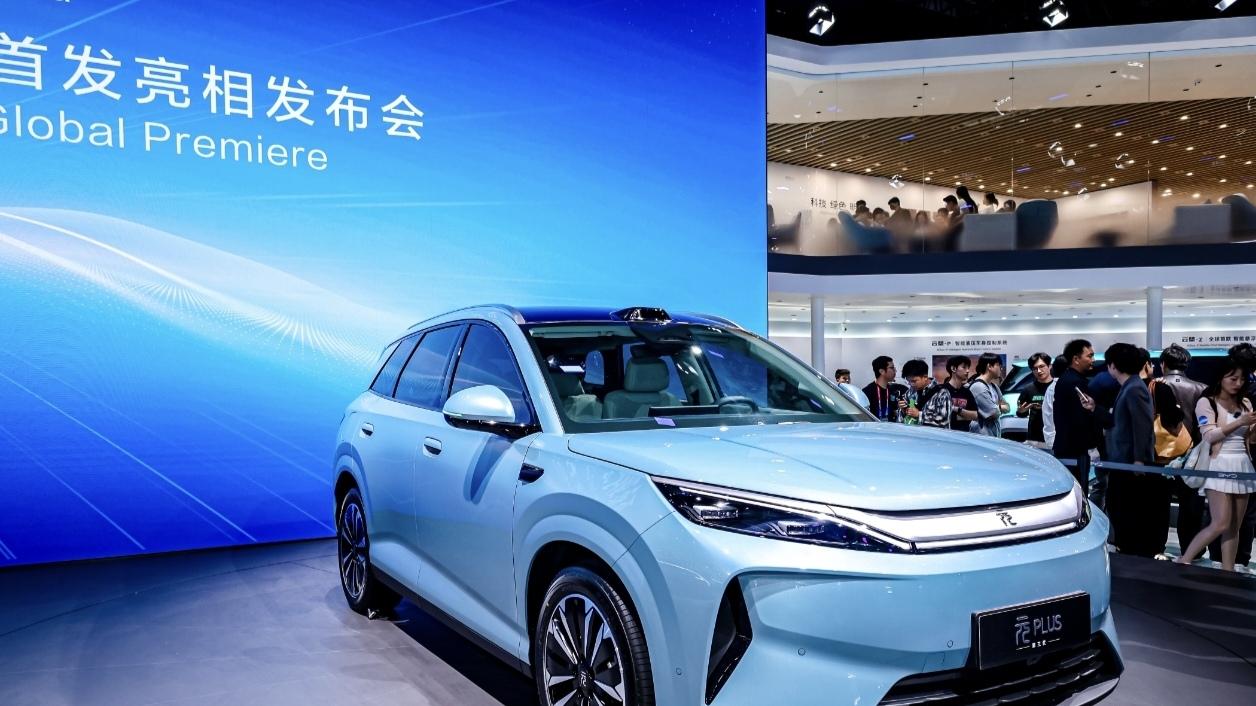 北京车展名场面！比亚迪E3馆，硬核实力全开