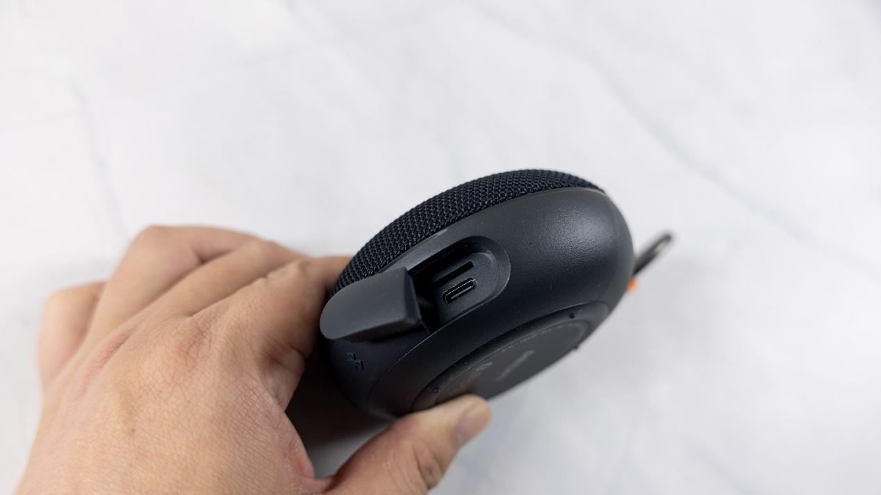 小巧便携颜值高，户外潮搭的REDMI蓝牙音箱2体验