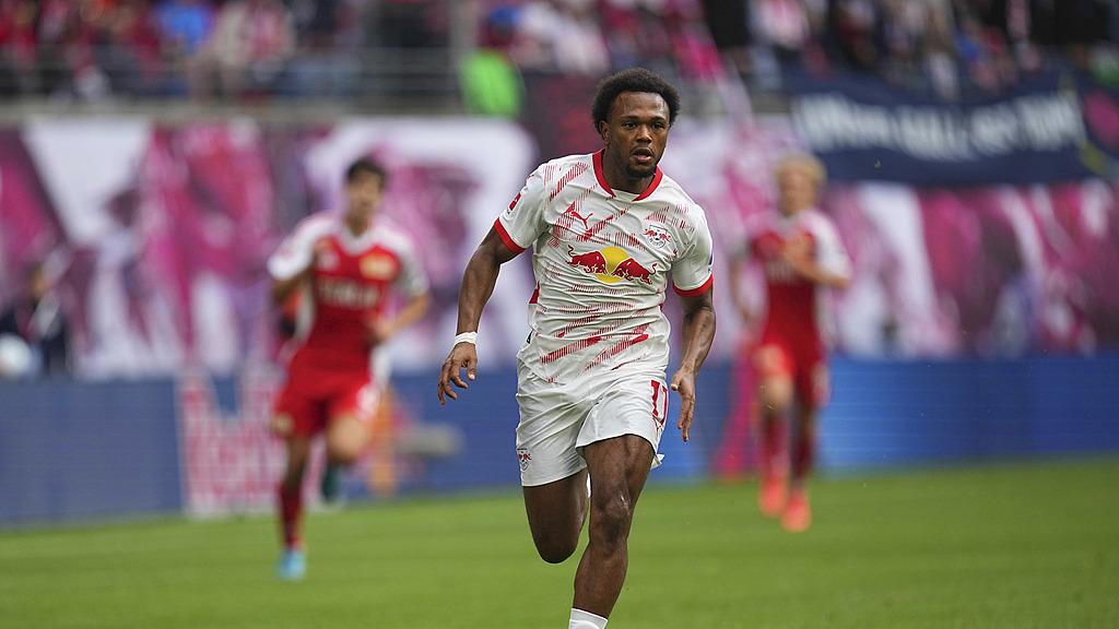 25066期：红牛锁定欧冠资格，黑猫续演黑马奇迹