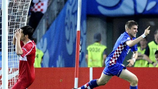 罗纳尔多口中超越足球的英雄，却被庸医坑惨了，就连活着都很艰难