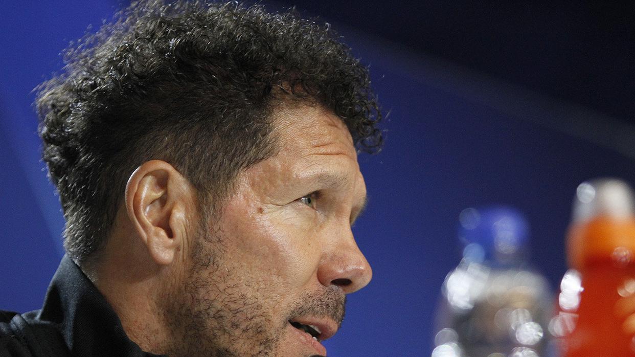 德蒙觉得拜仁的状态出早了，西蒙尼的支持度下降