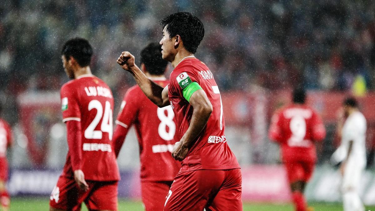 中超9队负分起步，重庆铜梁龙队保级稳了？前国脚或带队降级？