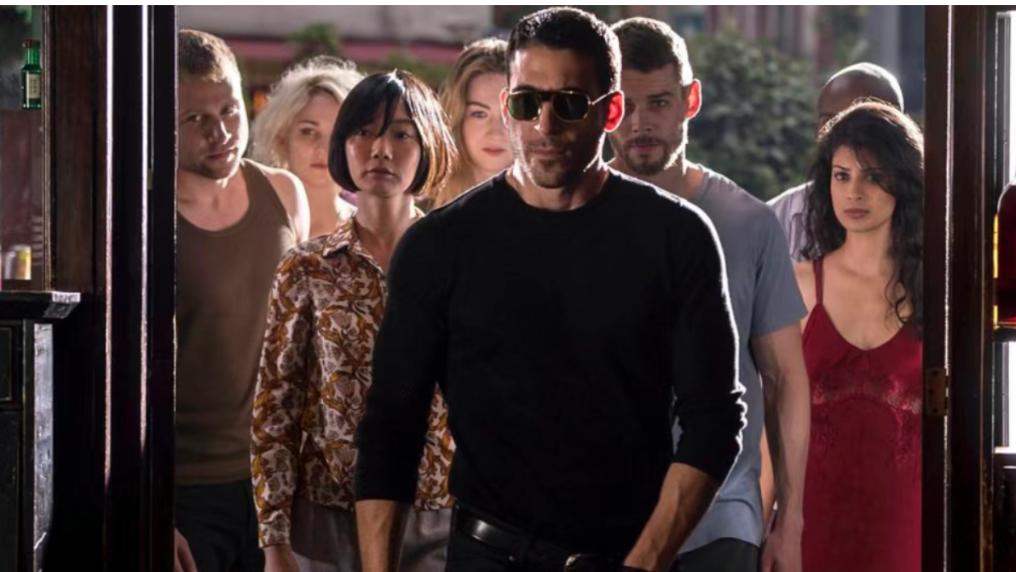 满屏高颜值！Netflix这部神作，直接爆了