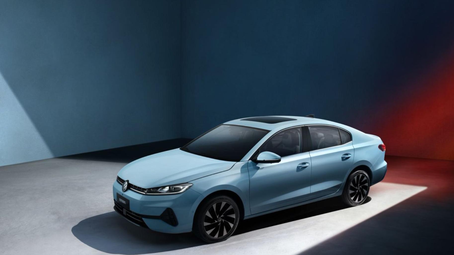 全新速腾S外观升级，溜背造型与贯穿尾灯成焦点