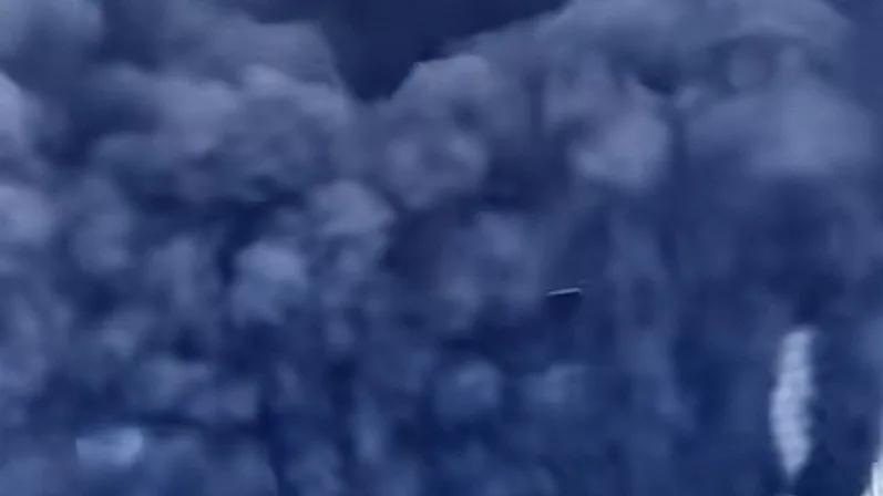 晋江鞋厂火灾遇难者多数被困楼顶，“关键是火势为何失控”