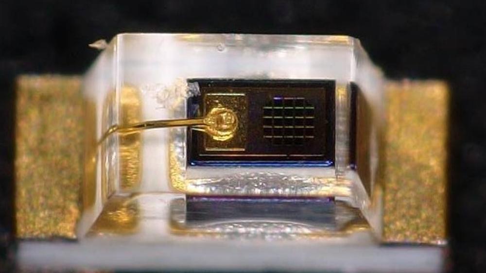 Marktech推出转模成型封装