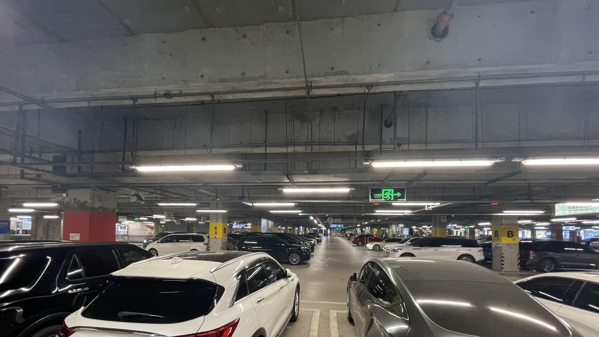 宜家中国调整布局之际，记者探访深圳门店：无调整安排，客流“刚刚好”|有料