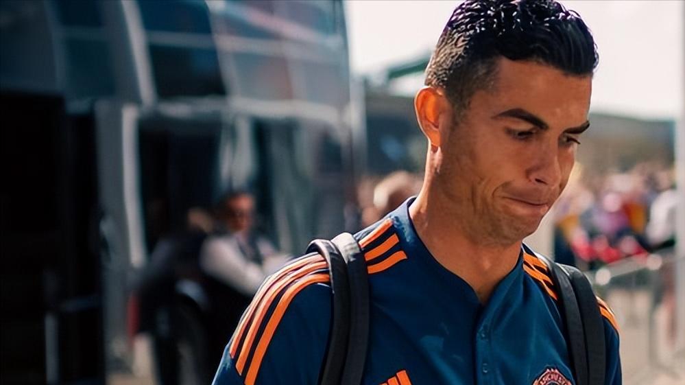 真相大白？C罗罢赛原因被一名记曝光，不是针对球队，而他们