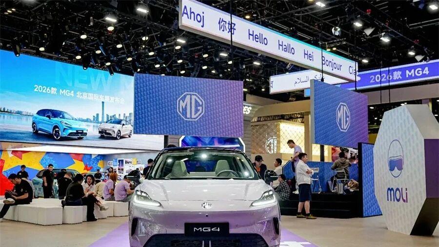 爆款MG4，张亮要把“配方”复制下去