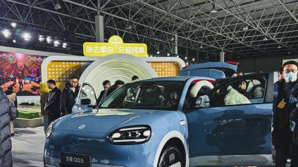 奇瑞全新QQ3不止是一辆车，更是青春的续集