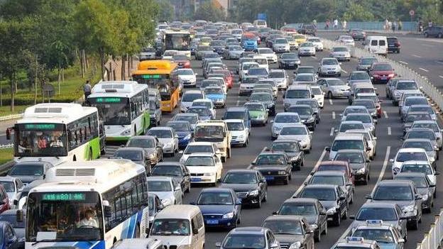 顺风车出事故保险赔不赔？一位车主用一年诉讼给出答案