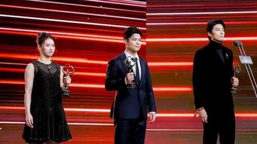 青春同路，各自闪耀——陈芋汐红毯追光，全红婵封面破圈