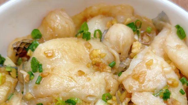 褪去重辣自成一派，芙蓉鱼片尽显鱼肉本鲜