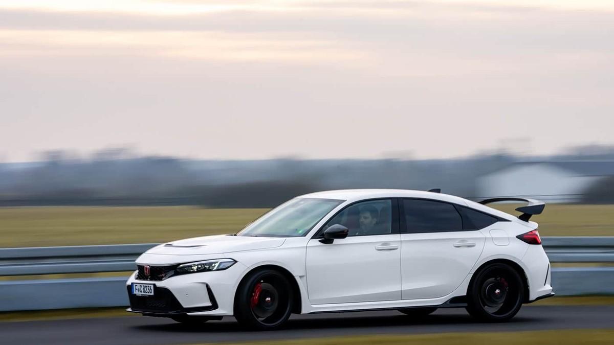 且买且珍惜！盘点你还能买到的燃油小钢炮新车，都在这儿了