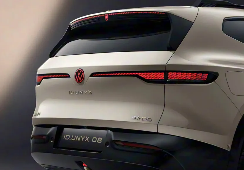 不到20万，家用很划算，大5座 800V平台 有增程纯电可选