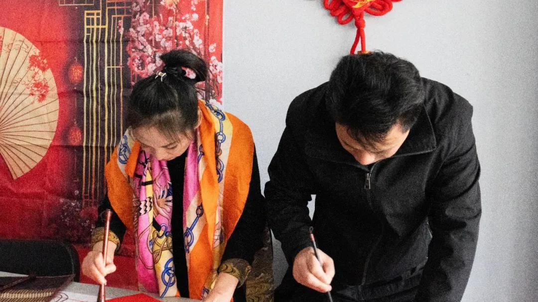 翰墨传福 情系中美——江苏省中国画学会艺术家走进美国新泽西李堡市送福迎春