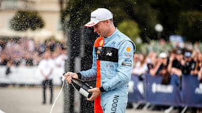 惠特利：现代对克罗地亚失恋的回应将定义我们的赛季