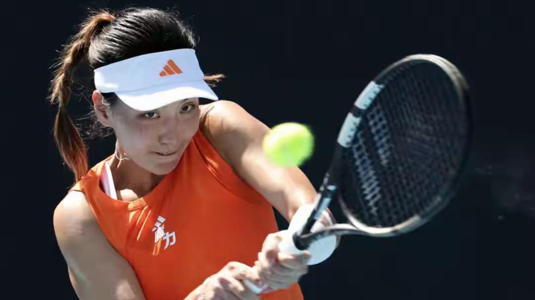 王欣瑜遭萨姆松逆转止步次轮 红土征程虽败犹荣未来可期