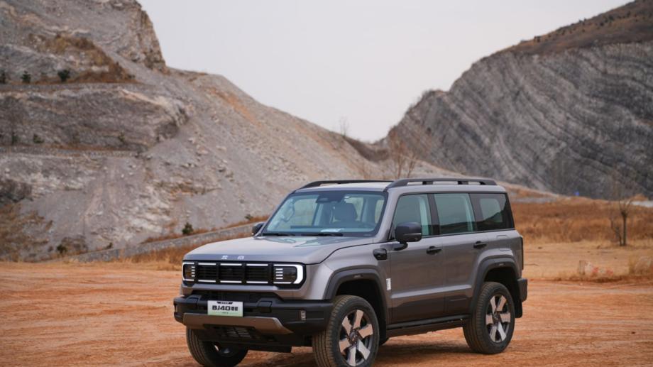 家庭露营新搭子？BJ40增程元境智行版来啦