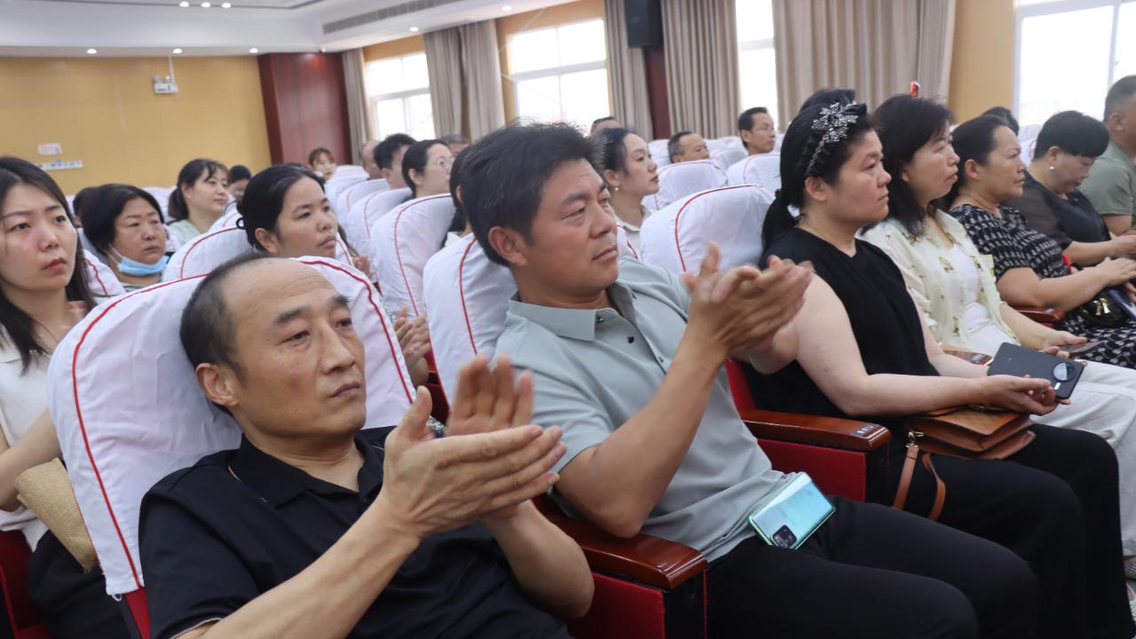 南阳市示范区筑牢群众结直肠癌防线